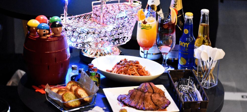 BUZZ darts&sports 新宿靖国通り店のテーブルゲームとメニュー