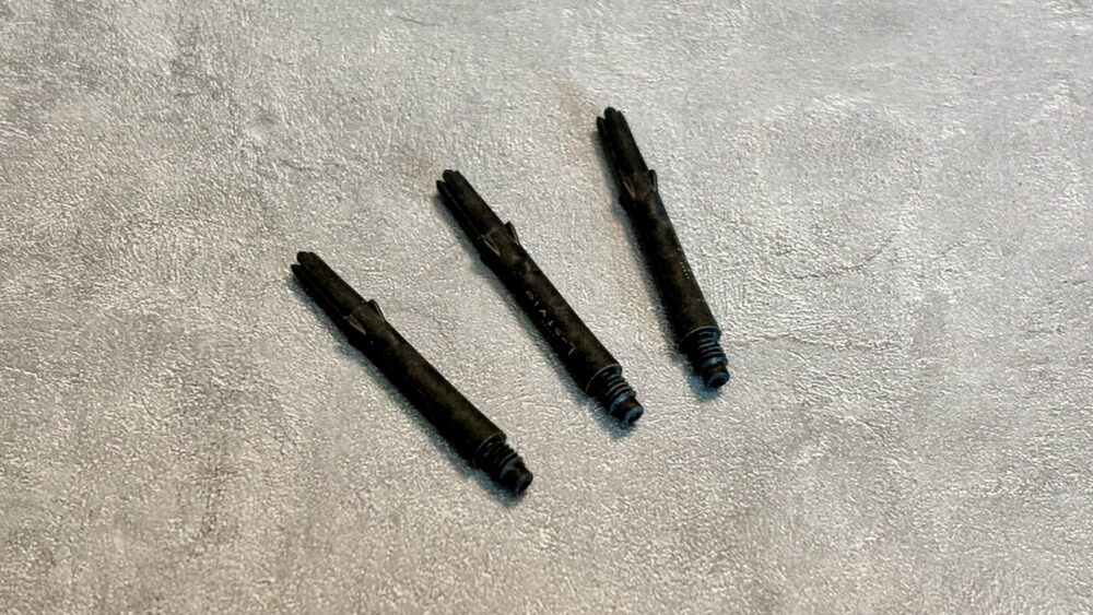 ダーツの中折れを防止するための折れにくいカーボンシャフトの写真